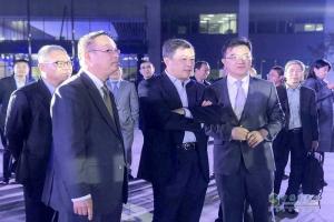 上汽躍進新品發(fā)布暨智能選配器上線儀式