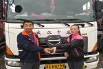 【發(fā)現(xiàn)信賴(lài)】 廣汽日野中置軸轎運(yùn)車(chē)成武漢中原的主力軍