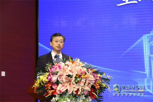 福田戴姆勒與惠龍易通組成CP  掀起了物流行業(yè)的“變革風(fēng)”