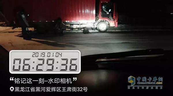 最冷時(shí)間段進(jìn)行冷啟動(dòng)測(cè)試，檢驗(yàn)發(fā)動(dòng)機(jī)冷啟動(dòng)性能和各方面參數(shù)