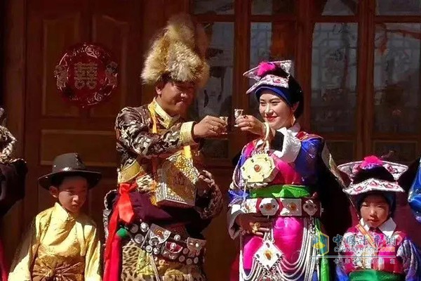 康明斯發(fā)動(dòng)機(jī)見證愛情
