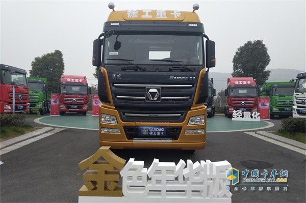 徐工漢風G9牽引車