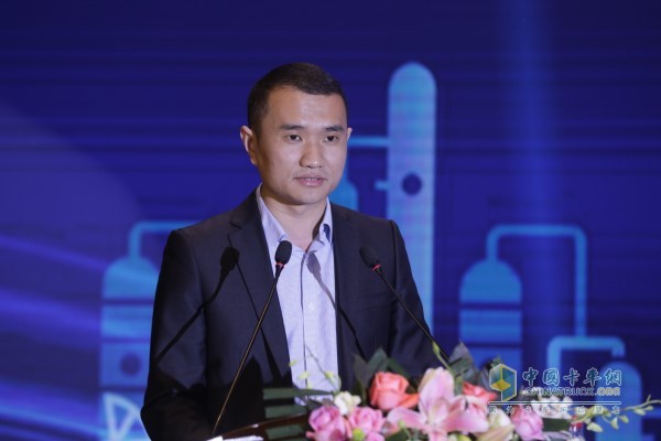 中國物流與采購聯(lián)合會?；肺锪鞣謺泵貢L蔡執(zhí)陽進行法規(guī)解析