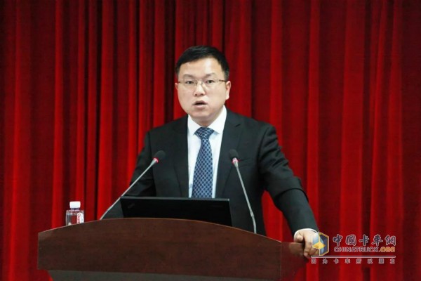 北奔重汽總經理助理，營銷公司總經理齊玉興