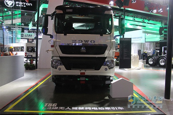 T5G L4級(jí)無(wú)人駕駛純電動(dòng)牽引車