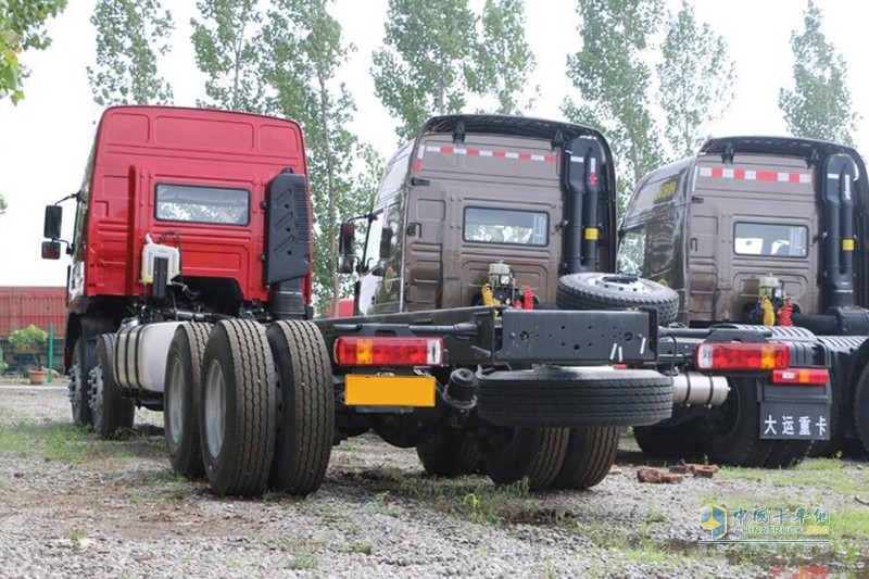 大運 新N8E重卡 350馬力 8X4 9.6米欄板載貨車(CGC1310D5DDHD)