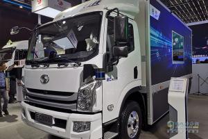上汽躍進(jìn) 超越C500i 5.2米貨箱 純電動(dòng) 智能城市物流車(chē)