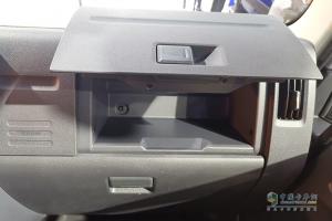 上汽躍進(jìn) 超越C500i 5.2米貨箱 純電動(dòng) 智能城市物流車(chē)