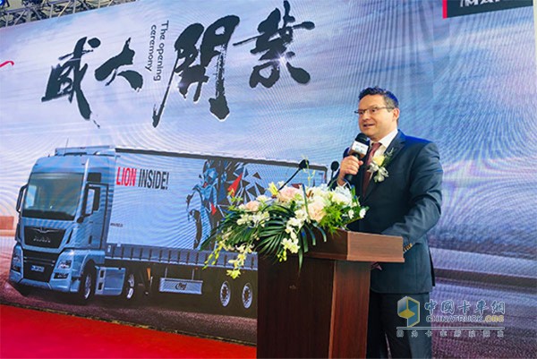曼恩商用車中國(guó)總裁Thilo Halter先生