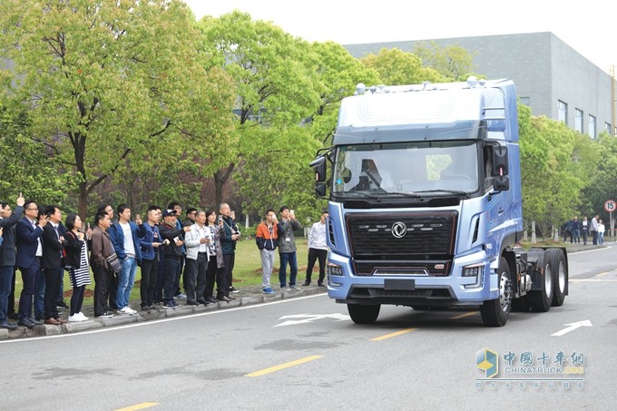東風風神無人駕駛卡車