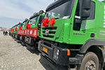 助力祖國(guó)西北建設(shè) 上汽紅巖法規(guī)版自卸車(chē)批量交付新疆用戶