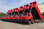 終于知道為什么紅巖杰獅自卸車這么能“裝”了