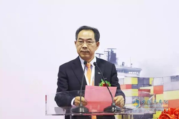 CCIA常務(wù)副理事長(zhǎng)、中集集團(tuán)副總裁黃田化致歡迎詞