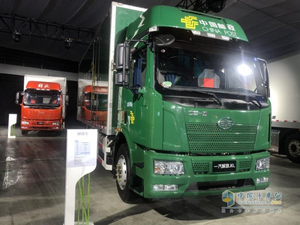 解放J6L國六新車所搭載的解放動力鉑威CA4DK發(fā)動機