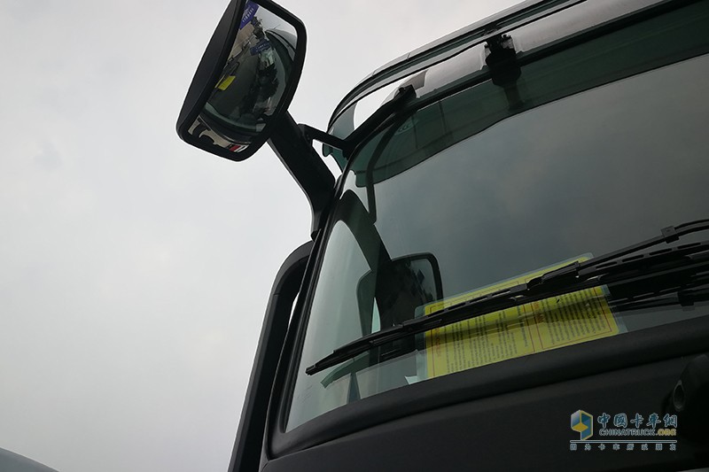 福田戴姆勒 歐曼EST-A 6X4康明斯 X12 510馬力 國六牽引車