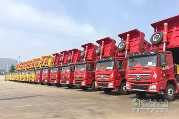 徐工重卡自卸車(chē)