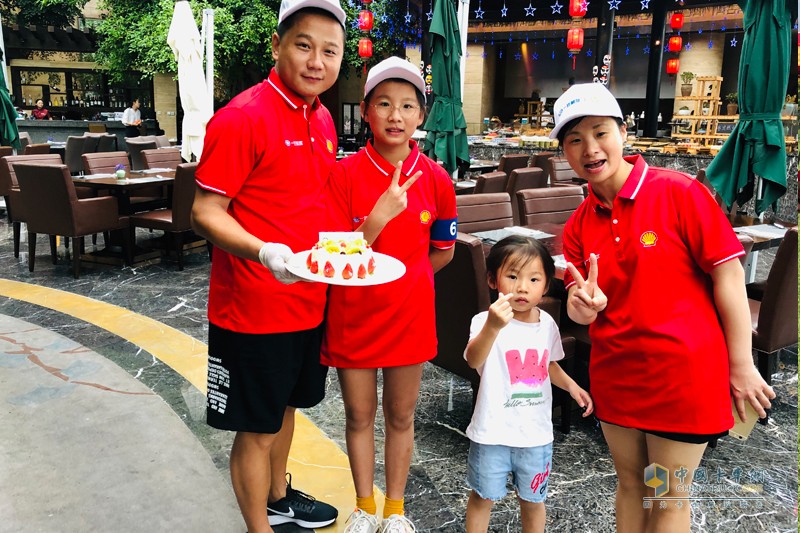 “解放征萬里，殼牌助無憂” 第三屆卡友達人大賽首站快樂家庭賽蓉城開賽