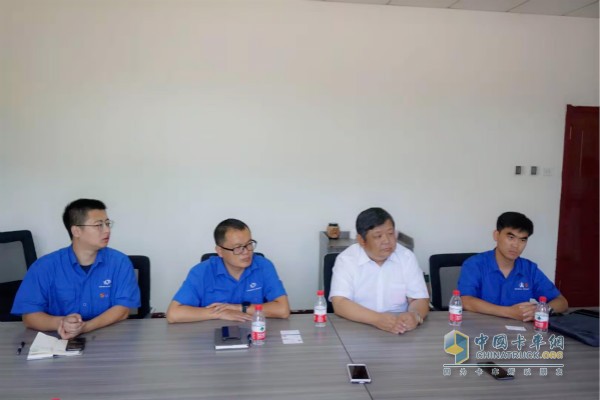 營銷公司領(lǐng)導(dǎo)接受媒體專訪