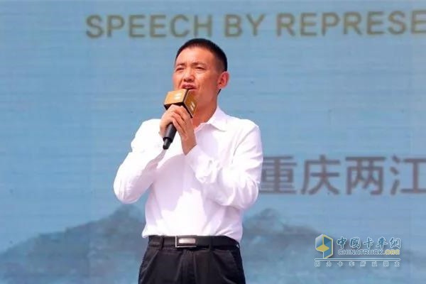 兩江新區(qū)黨工委委員、管委會副主任李順