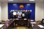 中國重汽與中國石油服務合作再升級，交付25臺豪沃T7H