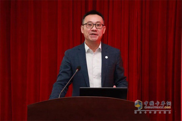 北奔重卡獅橋融資租賃公司董事長(zhǎng)兼CEO萬(wàn)鈞