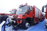 引領消防車發(fā)展 奔馳多類型消防車亮相第十八屆消防展
