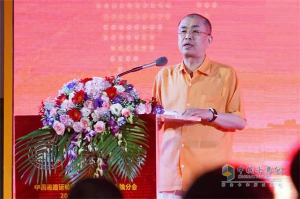 歐曼深圳市智信達(dá)風(fēng)險(xiǎn)管理科技股份有限公司宋健董事長發(fā)表如何利用高科技手段智慧管控集卡車輛運(yùn)營安全