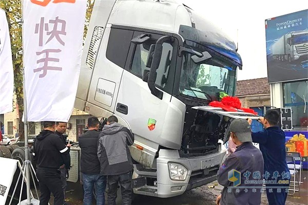 福田戴姆勒卡友看車、試車