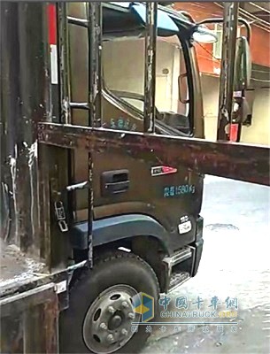 談慶林認(rèn)為，福田瑞沃ES3的承載重效果好。
