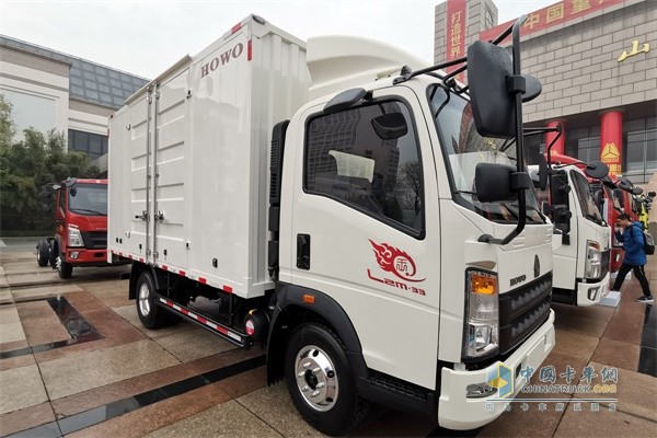 豪沃輕卡 悍將4x2廂式載貨車——城配王(濰柴2.3L國(guó)五機(jī))