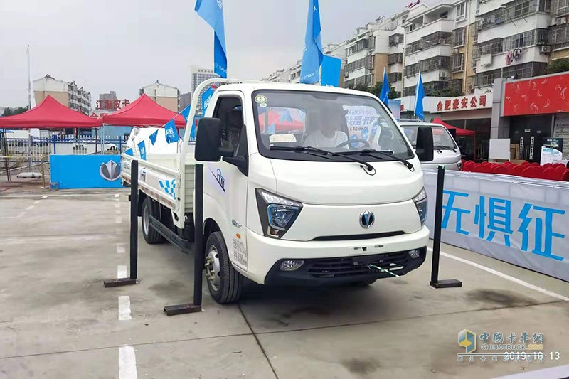 飛碟汽車“我是卡車人國六精英賽”合肥火力開賽！