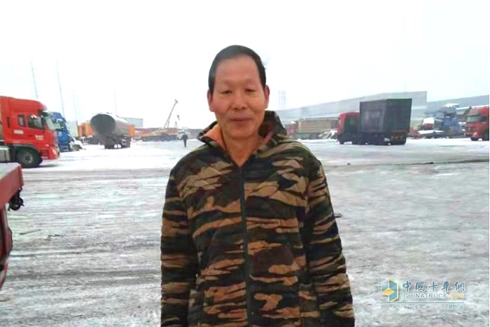 陜汽德龍X5000汲春來(lái)師傅
