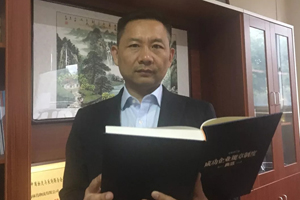 漸變與突變 陜汽LNG德龍F3000--彭志強轉(zhuǎn)型路上的好幫手