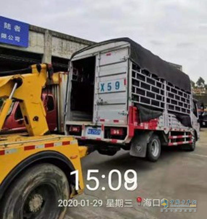 ?？谟脩舻膴W鈴車變速箱出現(xiàn)故障