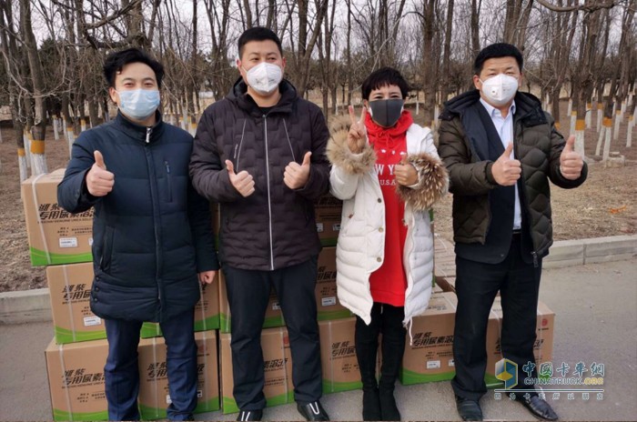 歐曼服務人員現(xiàn)場保障