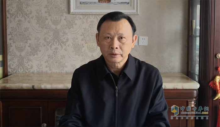 中國(guó)物流與采購(gòu)聯(lián)合會(huì)會(huì)長(zhǎng)何黎明致辭
