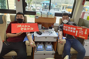 一腔熱血戰(zhàn)“疫”情 東風(fēng)輕型車這對(duì)95后雙胞胎太給力