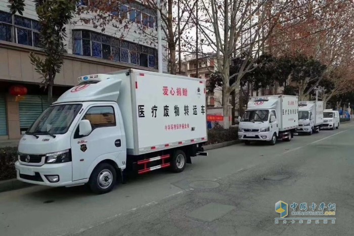 東風(fēng)輕型車旗下的實力小卡代表——東風(fēng)途逸