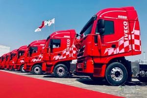 紅巖上新！紅巖杰獅2020牽引車豪輕、豪省、豪舒適