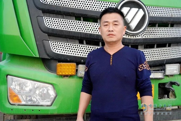 ?？礨12工程版車輛駕駛員趙師傅