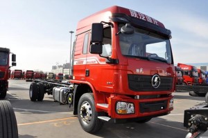 舒適駕乘 陜汽德龍L3000高頂雙臥載貨車給你的優(yōu)待豈止是大