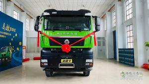 “全勤汕德卡，高效王中王”,中國重汽汕德卡6×4智能渣土車線上搶購會(huì)