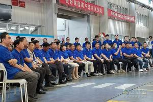 安全效能卡車飛碟汽車W系列下線
