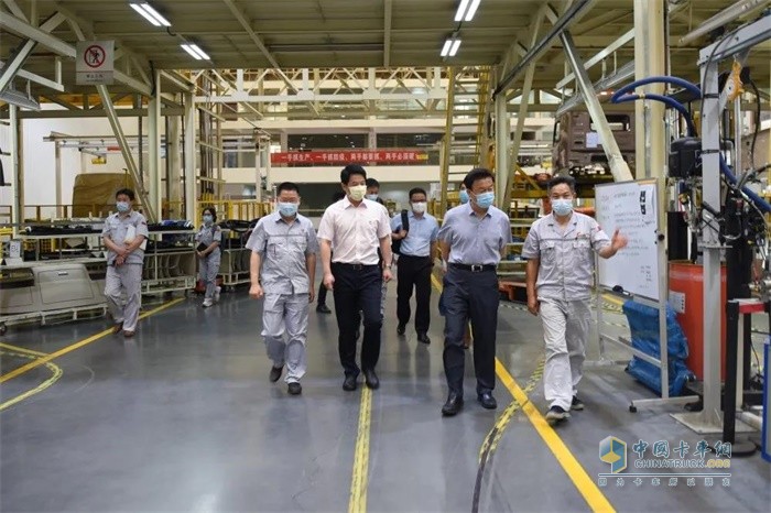 走訪東風(fēng)商用車車輛工廠、東風(fēng)鍛造有限公司鑄造一廠