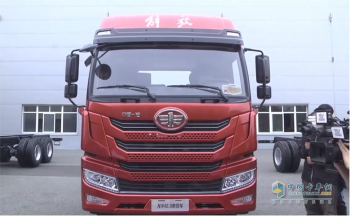 　(龍VH 2.0 4×2載貨車(chē))