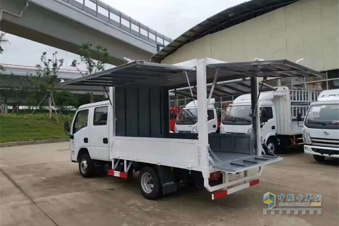 福運(yùn)S80翼開啟售貨車