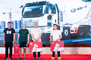 交付68輛！“瘦身”升級的解放J6L 8×4攪拌車受到重慶用戶追捧