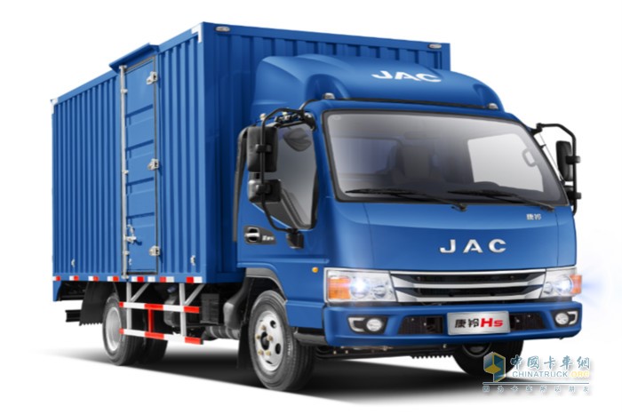 康鈴中體創(chuàng)富版1.9米的貨箱高度，最高不超過3米車身設(shè)計(jì)