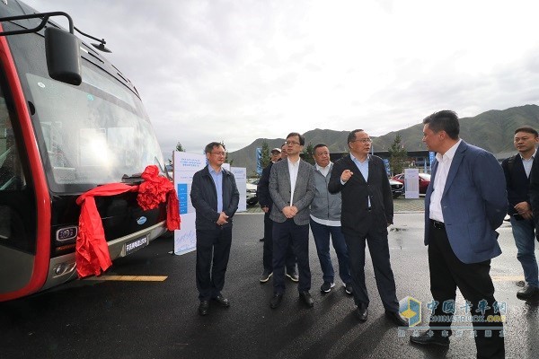 2020南京-拉薩汽車(chē)產(chǎn)業(yè)合作暨南京地產(chǎn)汽車(chē)推介會(huì)