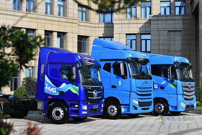 搭載康明斯天然氣國(guó)六天然氣發(fā)動(dòng)機(jī)的車(chē)型